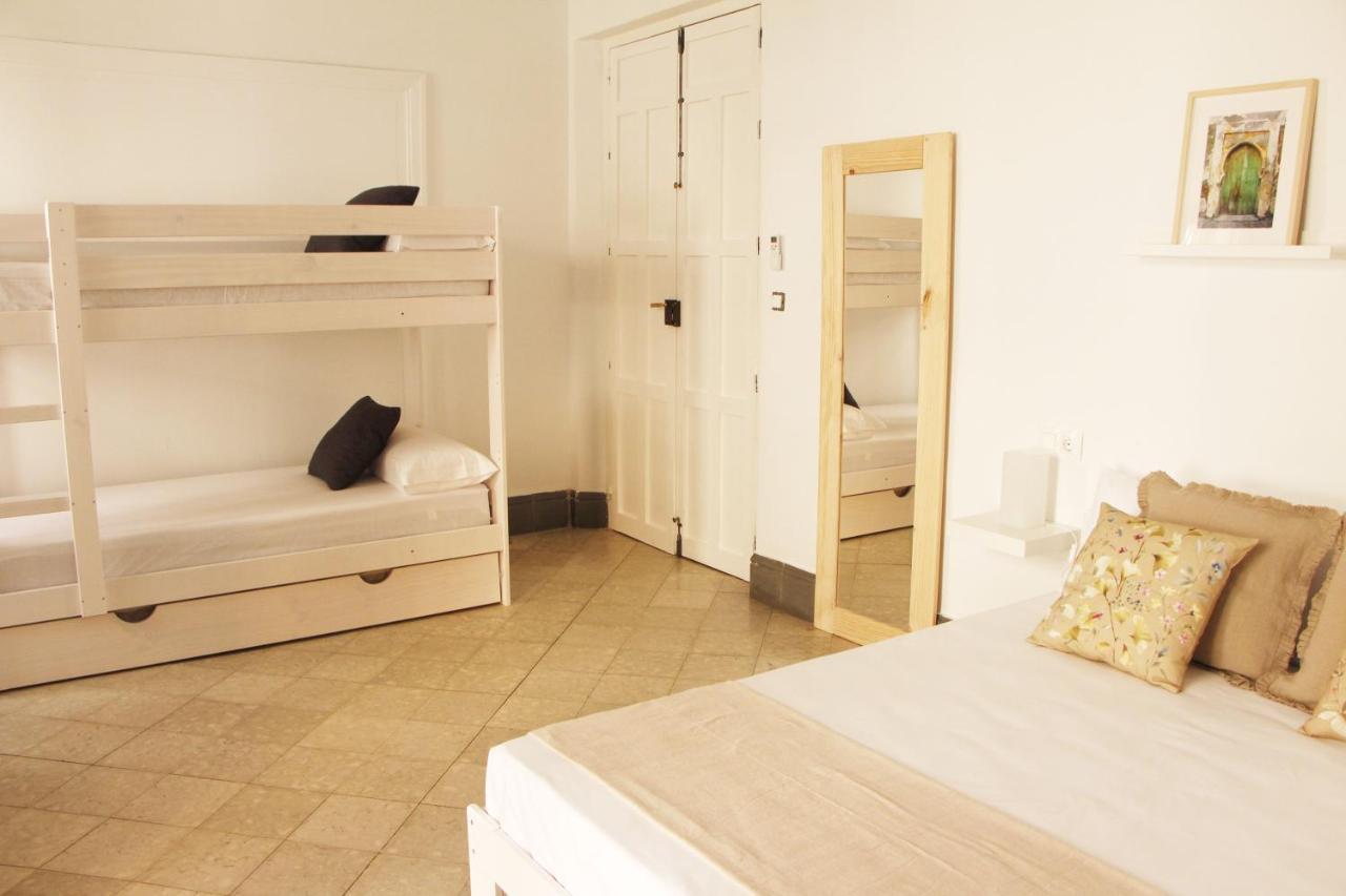Casa De La Alegria Apartment Granada Ngoại thất bức ảnh