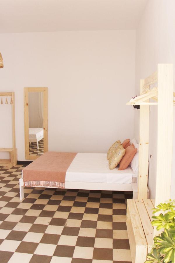 Casa De La Alegria Apartment Granada Ngoại thất bức ảnh