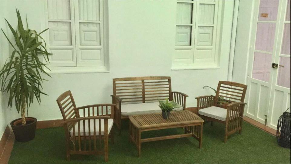 Casa De La Alegria Apartment Granada Ngoại thất bức ảnh