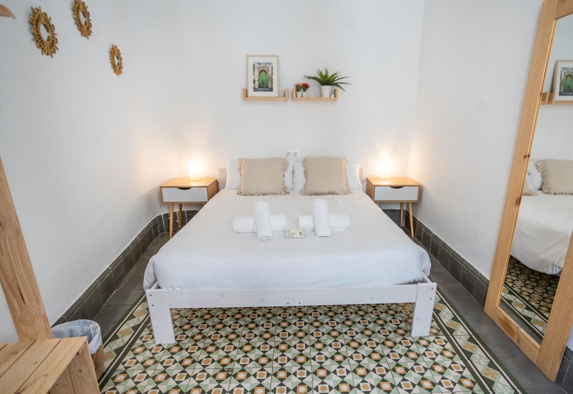Casa De La Alegria Apartment Granada Ngoại thất bức ảnh
